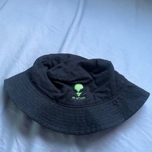 Buckethat form ripndip size-o/s